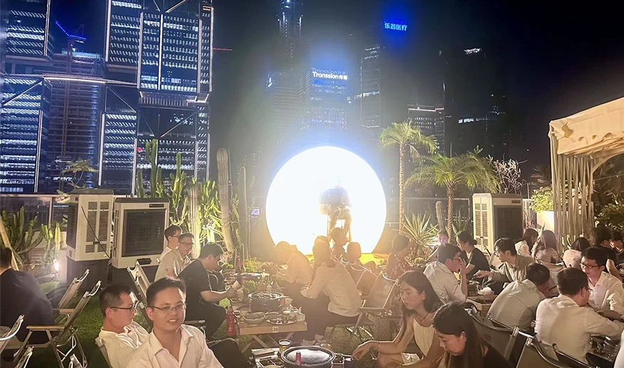 Hitelecom team dinner celebration at night